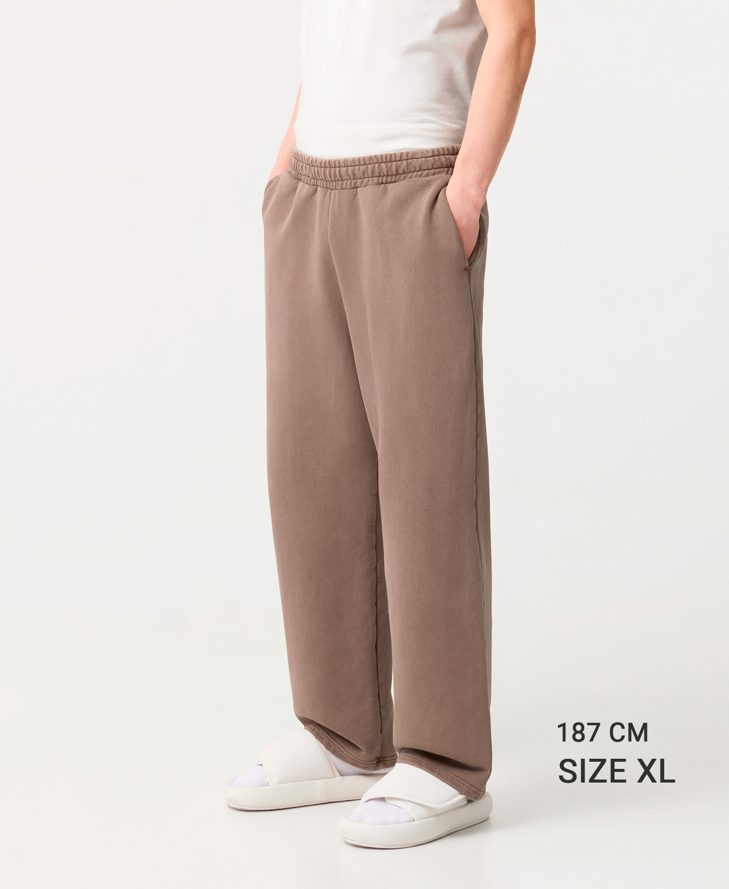 600 GSM 'Vintage Olive' Straight-leg Pants